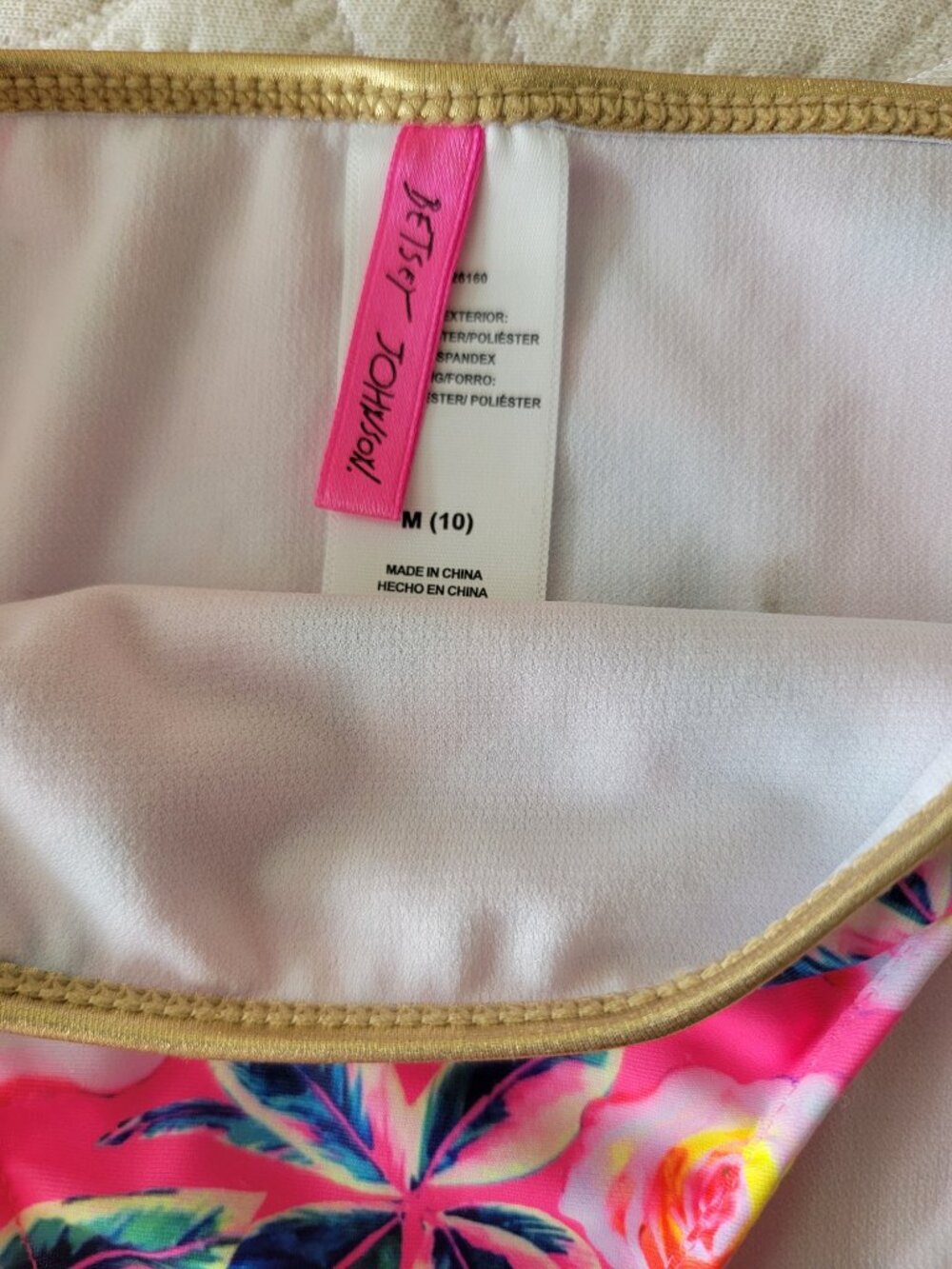 Betsey Johnson girls roses swim 2pc suit- tag detached - Picture 2 of 9